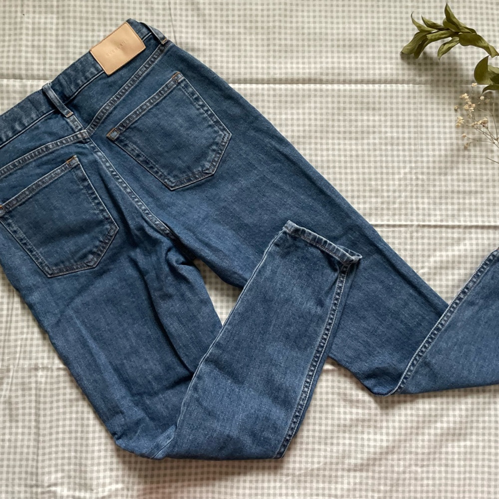 Everlane High Rise Ankle Cut Medium Wash Jeans (Size 26)